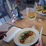 Den Gamle Ved Slot Hotel 4*