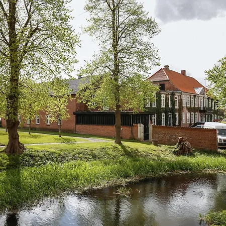 Den Gamle Ved Slot Szálloda