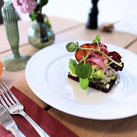 מלון Slotskro & Gaestgivergard Ved Slot